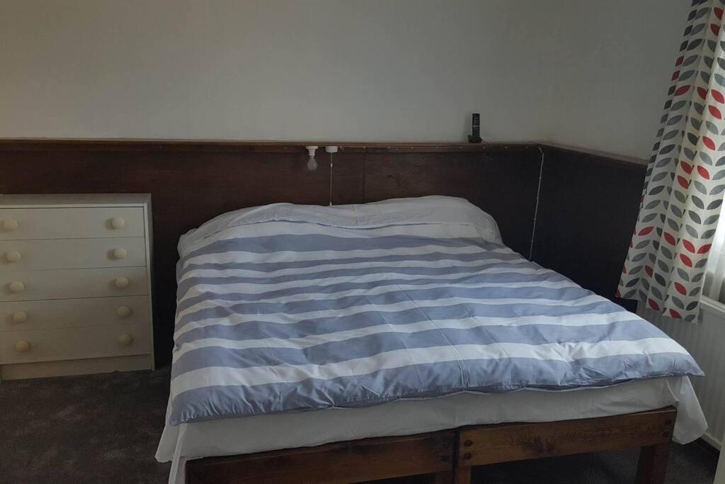 לונדון Converted Bungalow In Bexley מראה חיצוני תמונה